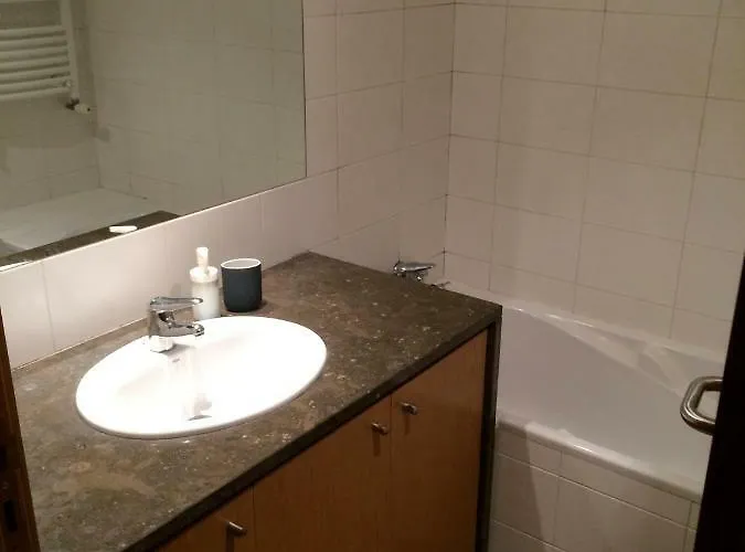 Sunshine Flat Expo - Parque Das Nacoes *